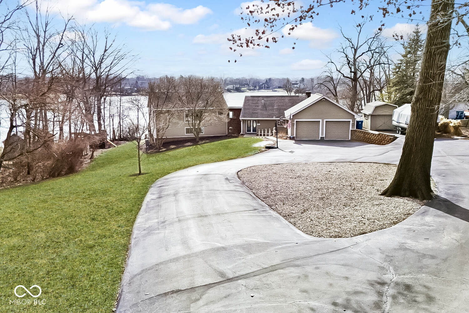 3003 East 56th Street Indianapolis, IN 46220 - Photo 4 of 59