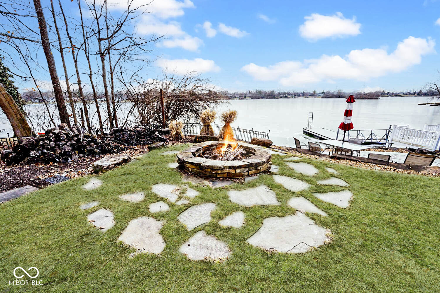 3003 East 56th Street Indianapolis, IN 46220 - Photo 5 of 59