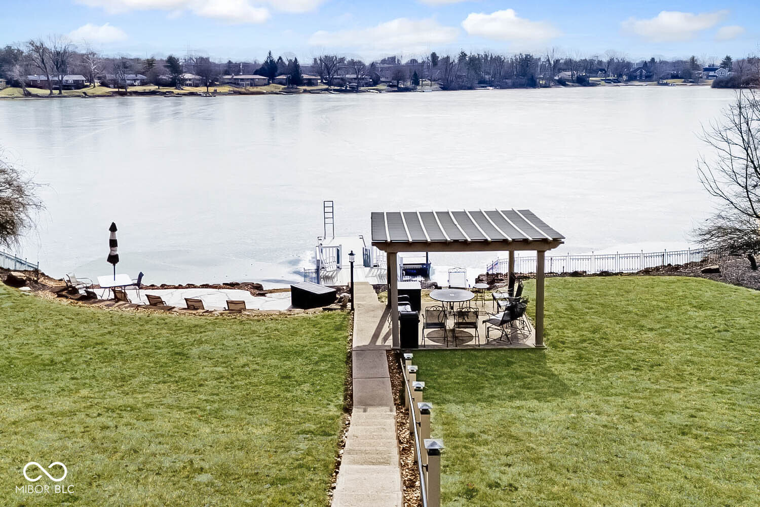 3003 East 56th Street Indianapolis, IN 46220 - Photo 6 of 59