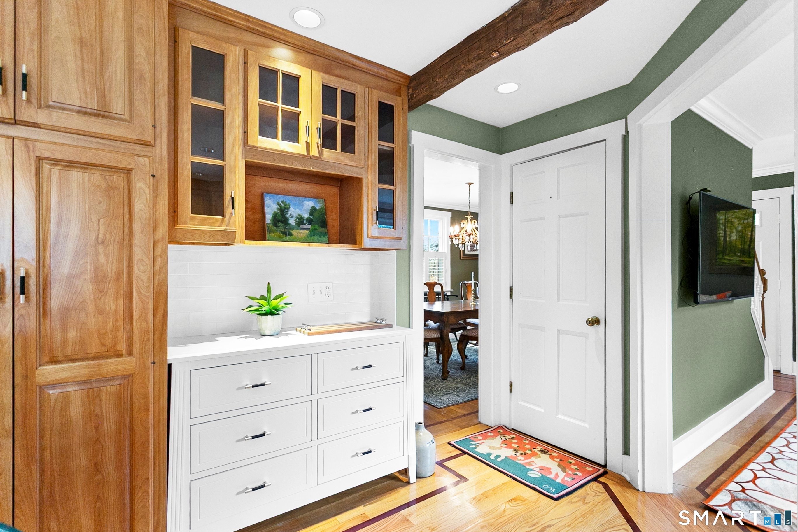 164 Farist Road Fairfield, CT 06825 - Photo 17 of 40