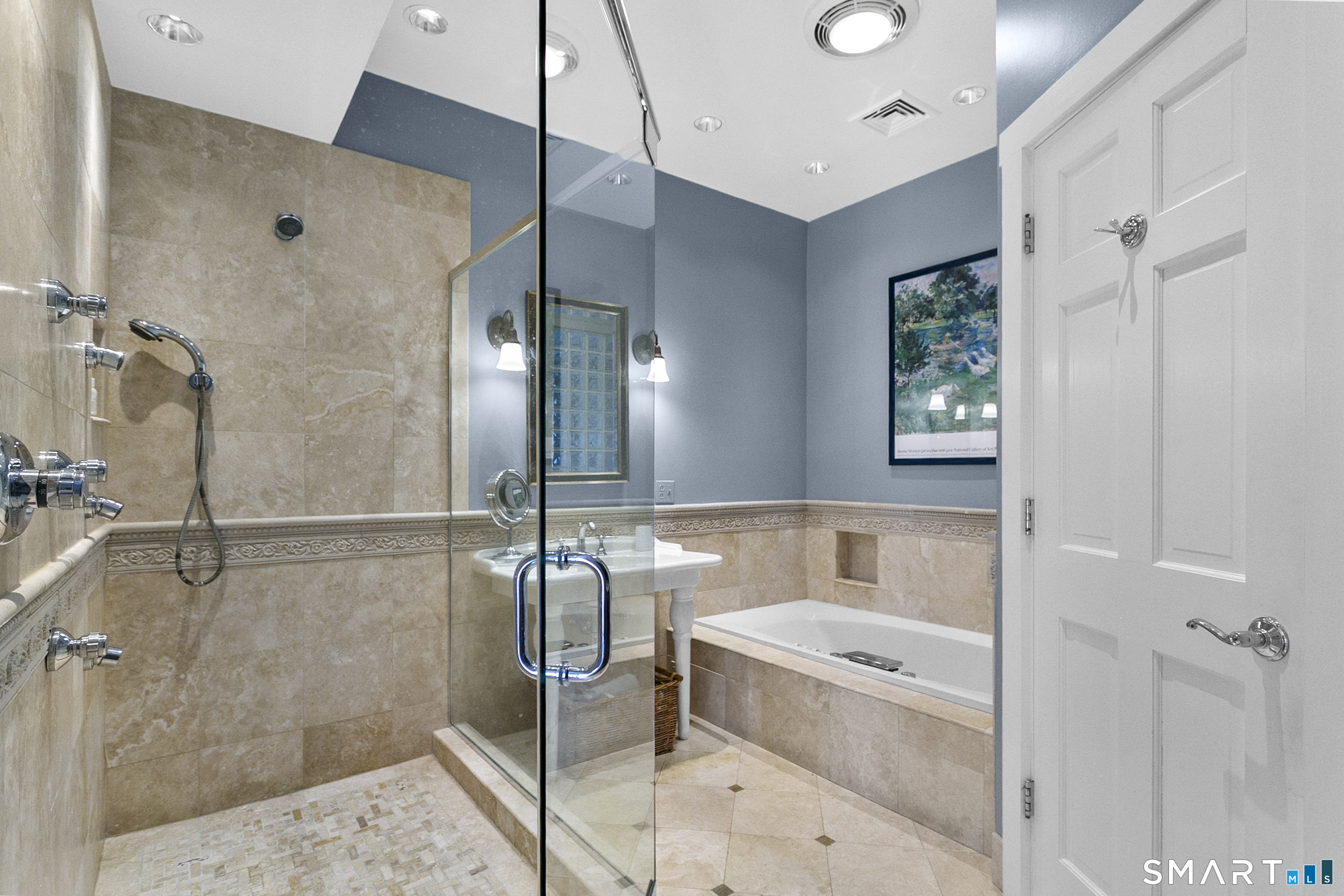 164 Farist Road Fairfield, CT 06825 - Photo 32 of 40