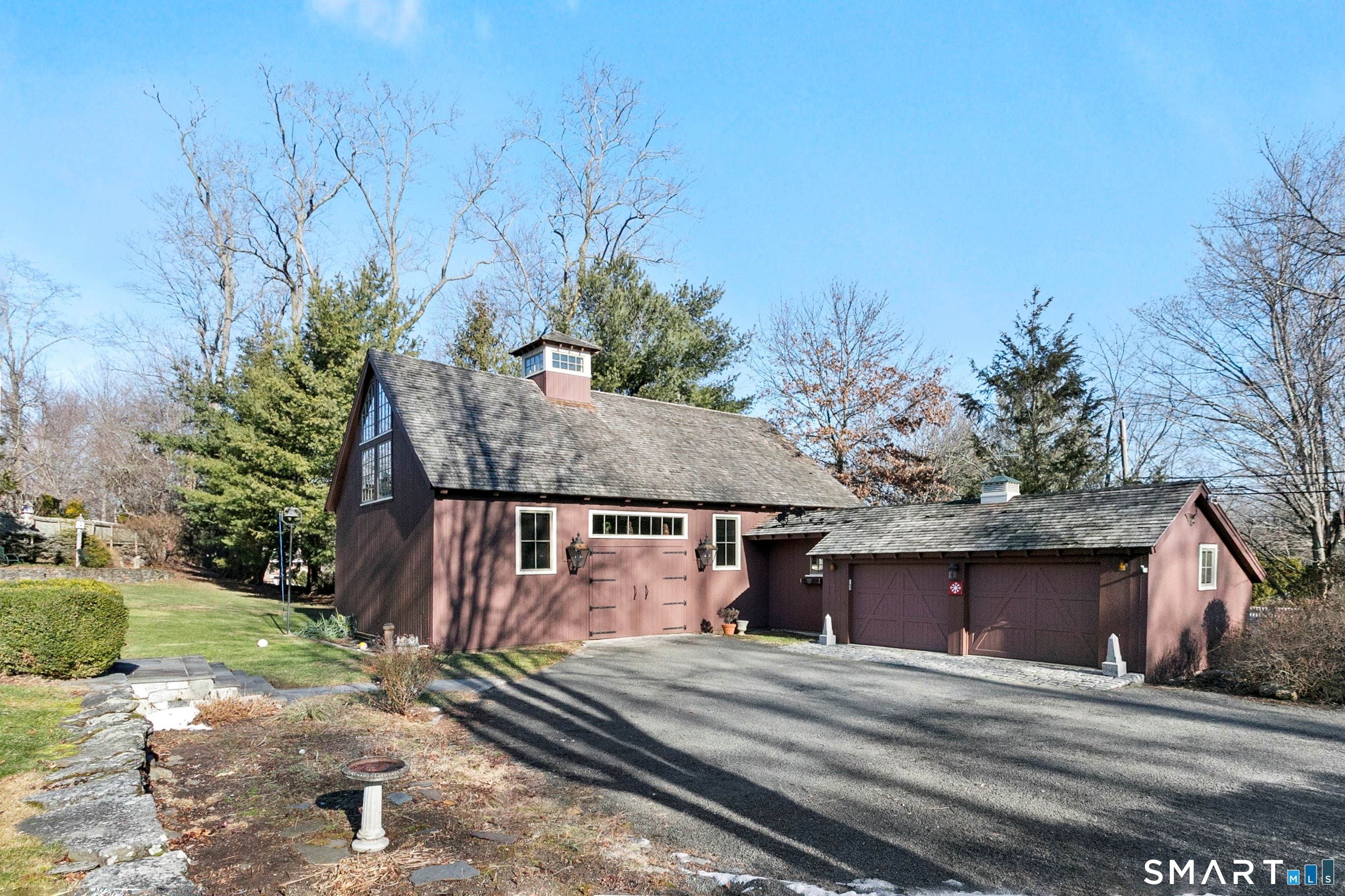 164 Farist Road Fairfield, CT 06825 - Photo 4 of 40