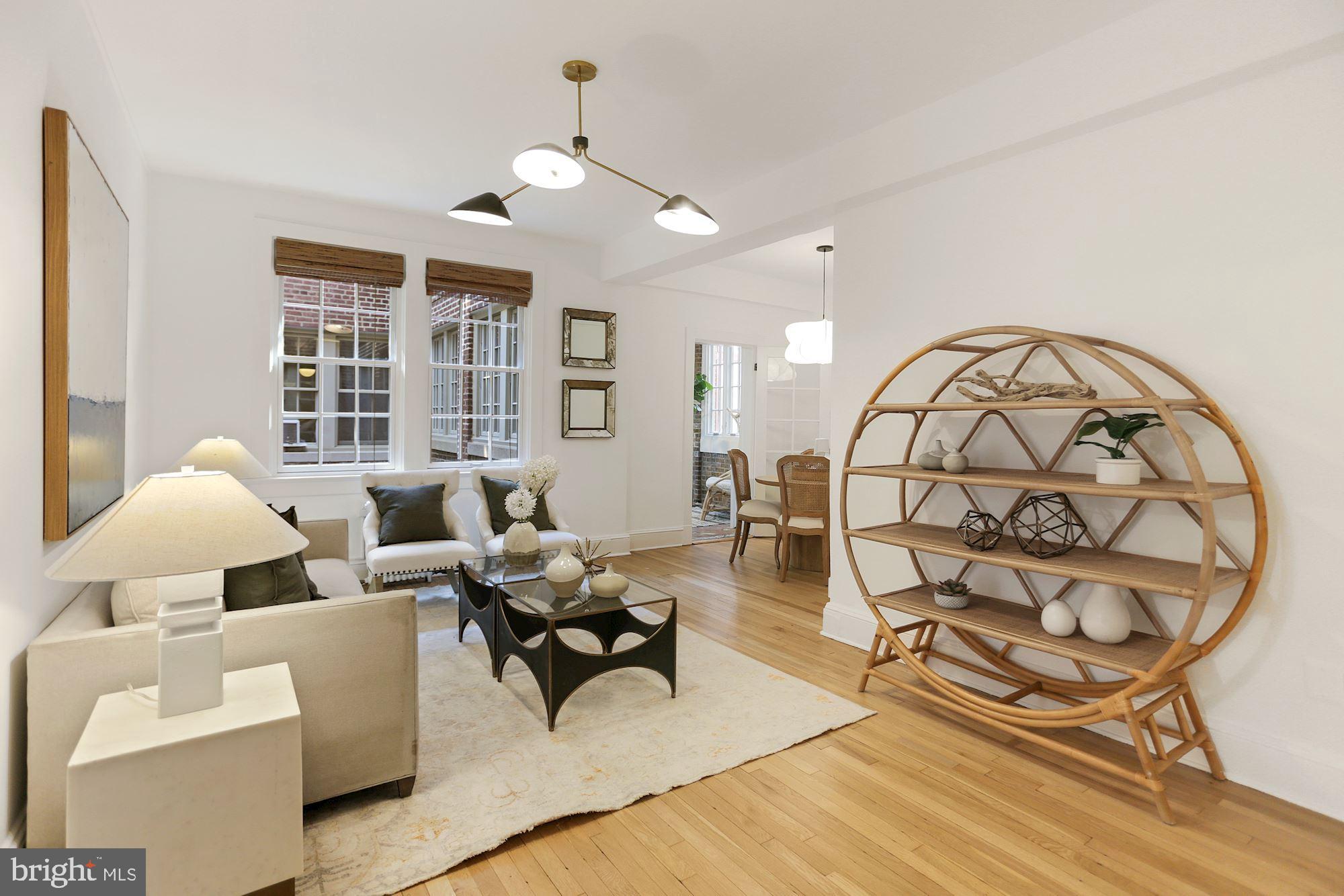 Welcome to Unit 304: Bright & Stylish