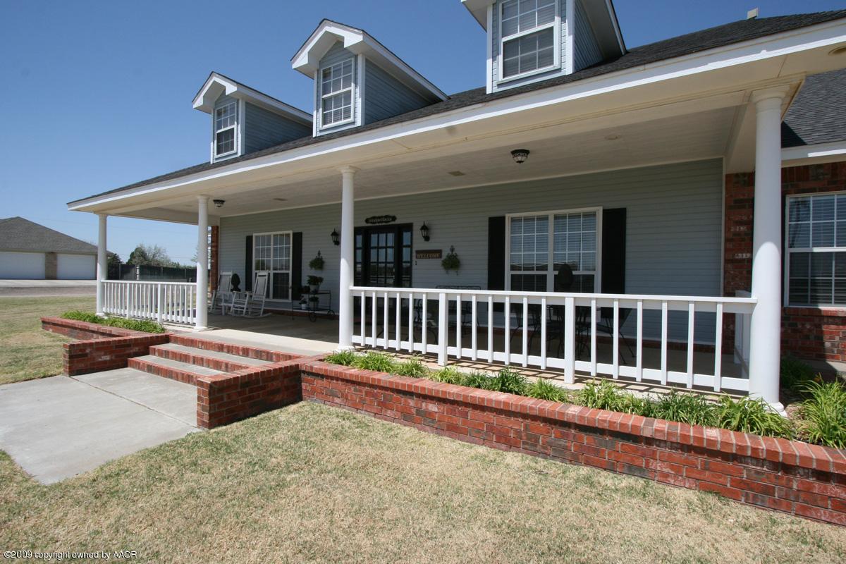 8060 Hunsley Road Canyon, TX 79015 - Photo 9 of 19 front porch