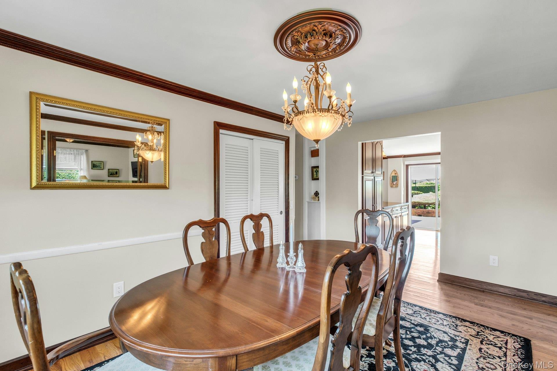 18 Beech Road Islip, NY 11751 - Photo 14 of 46