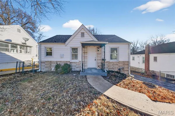 $104,900 | 10066 Dorothy Avenue, St. Louis, MO 63137