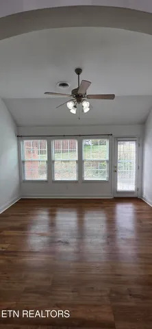 $399,900 | 5963 Round Hill Lane, Knoxville, TN 37912