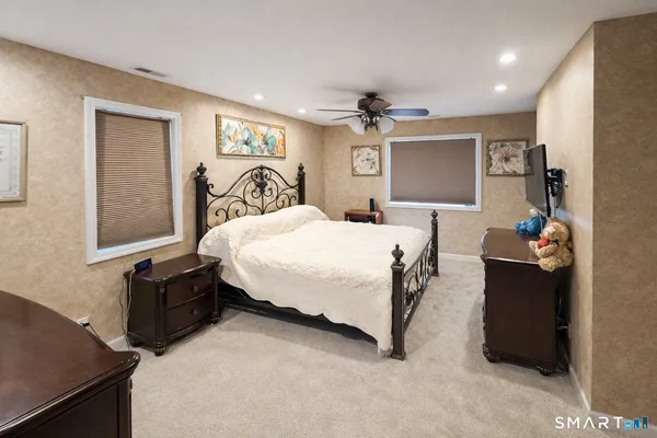 $650,000 | 8 Whispering Pines Drive, Wallingford, CT 06492