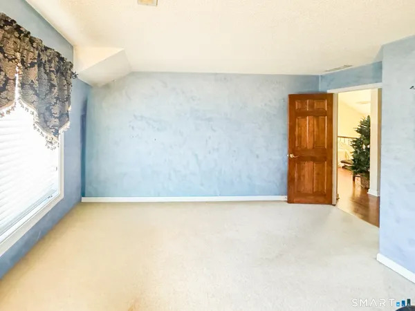 $650,000 | 8 Whispering Pines Drive, Wallingford, CT 06492