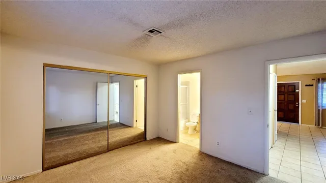 $1,100 | 825 Rock Springs Drive, Unit 202, Las Vegas, NV 89128