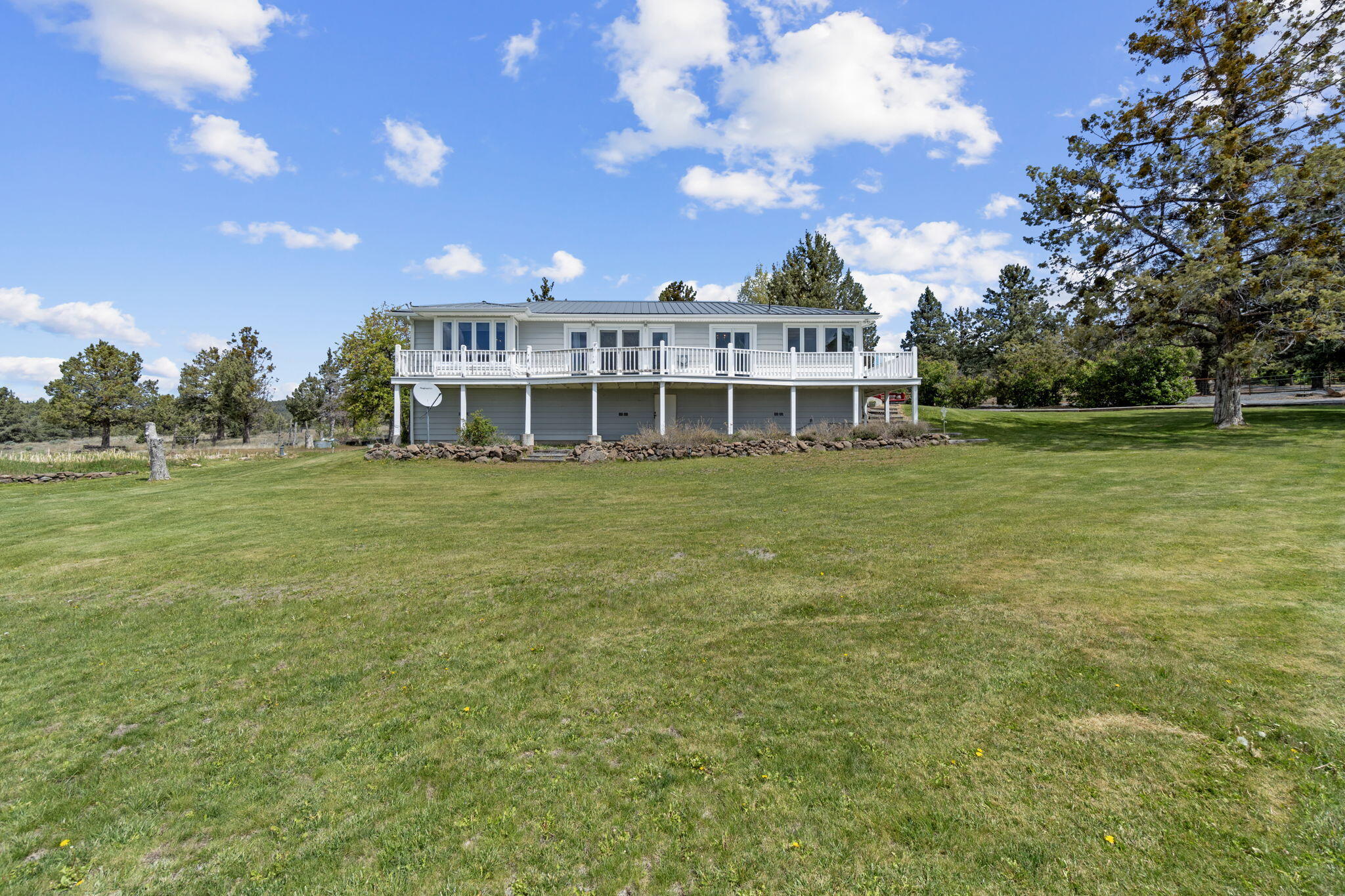17722 Pope Road Merrill, OR 97633 - Photo 50 of 61 a view of a house with a big yard