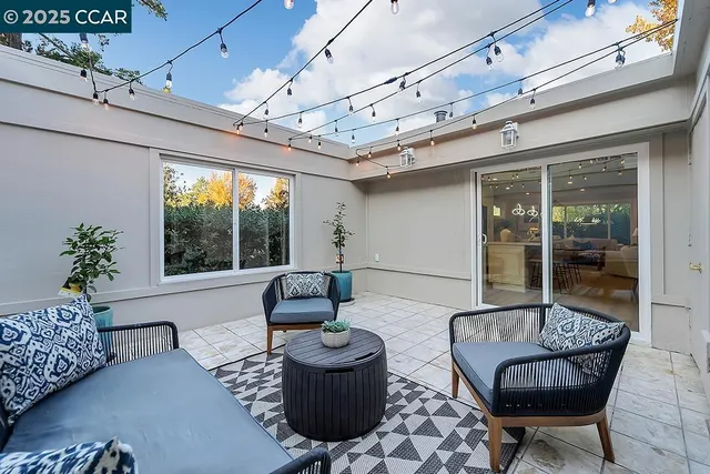 $825,000 | 1180 Running Springs Road, Unit 4, Walnut Creek, CA 94595