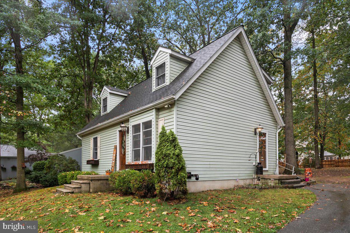 2 Greenwood Forest Road Fayetteville, PA 17222 - Photo 33 of 33 Side View