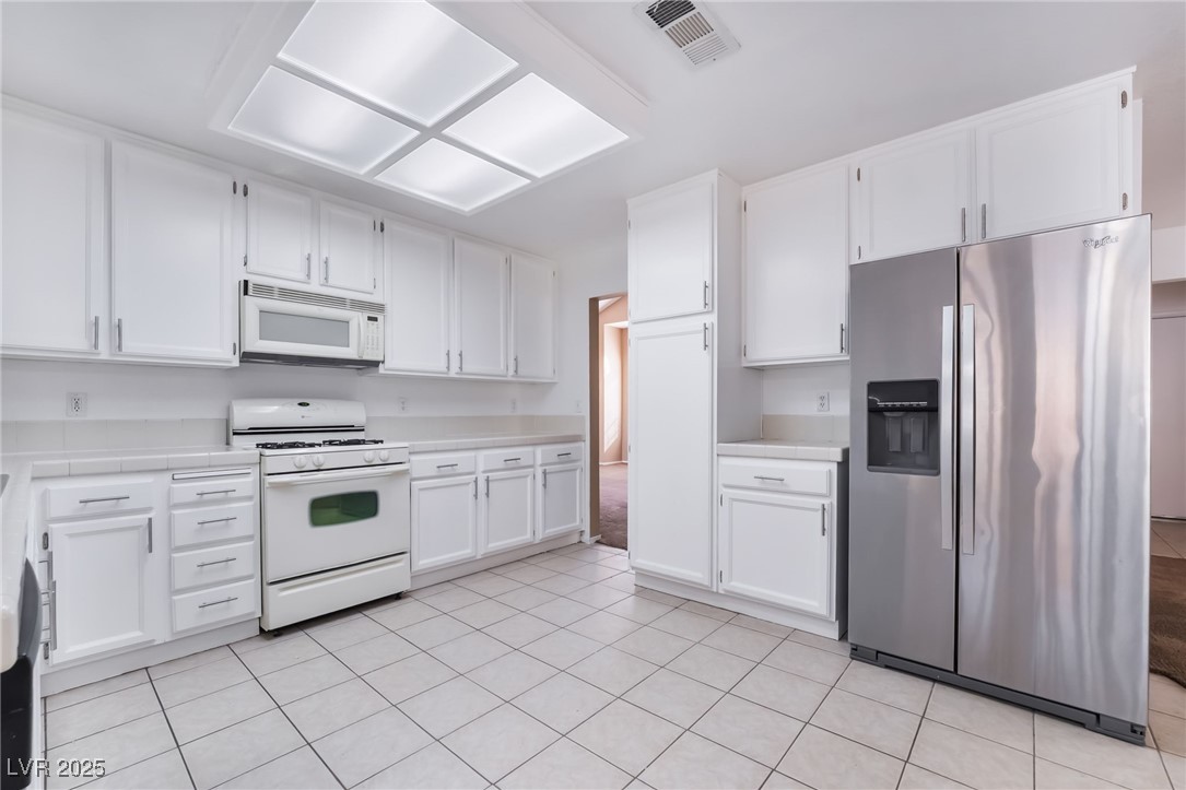 8501 Shelly Road Las Vegas, NV 89123 - Photo 9 of 29