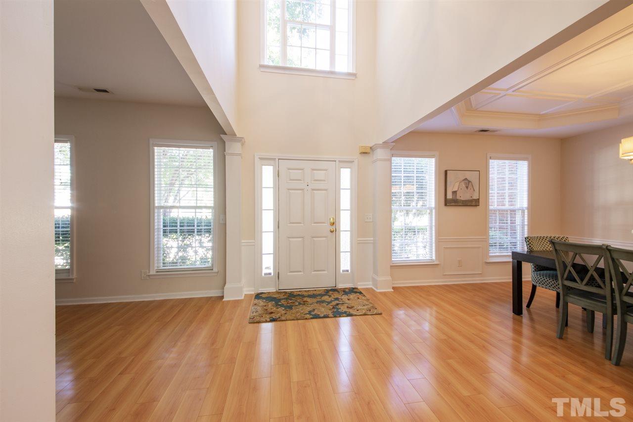 7600 Silver View Lane Raleigh, NC 27613 - Photo 3 of 30