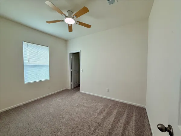 $1,900 | 31238 Williams Lndg Street, Waller, TX 77484