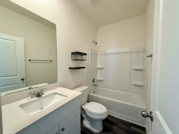 $1,900 | 31238 Williams Lndg Street, Waller, TX 77484