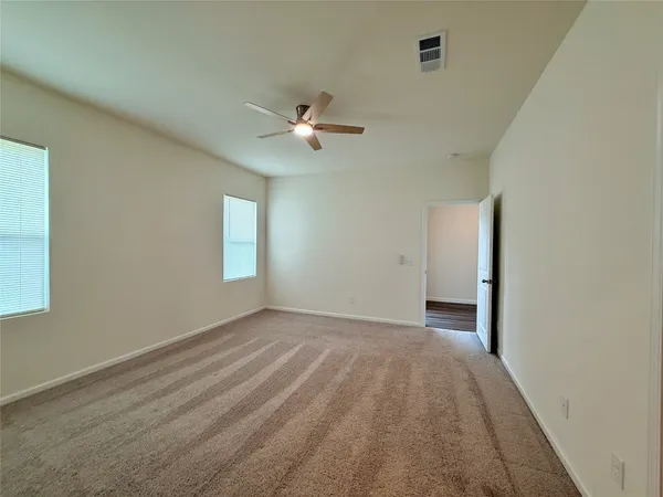 $1,900 | 31238 Williams Lndg Street, Waller, TX 77484