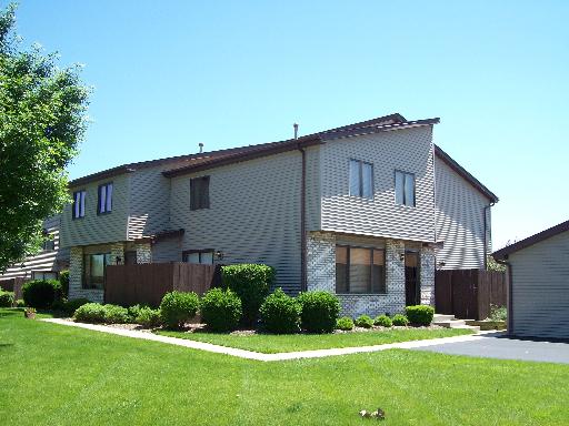 300 Circlegate Road New Lenox, IL 60451 - Photo 1 of 1