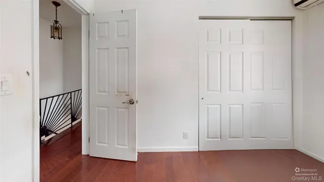 $928,888 | 147-08 32nd Avenue | Murray Hill - Flushing