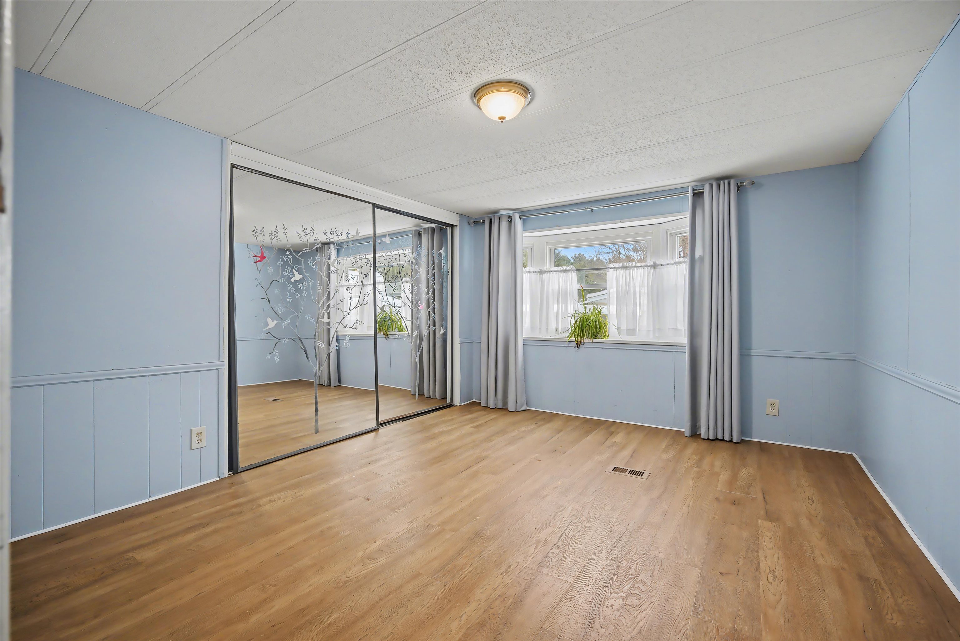 21 Vindale Road Hooksett, NH 03106 - Photo 5 of 45