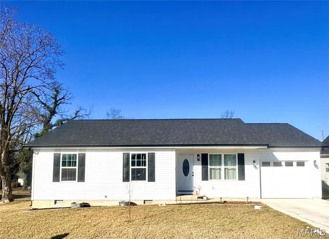 $244,900 | 111 North White Oak Street, Desloge, MO 63601