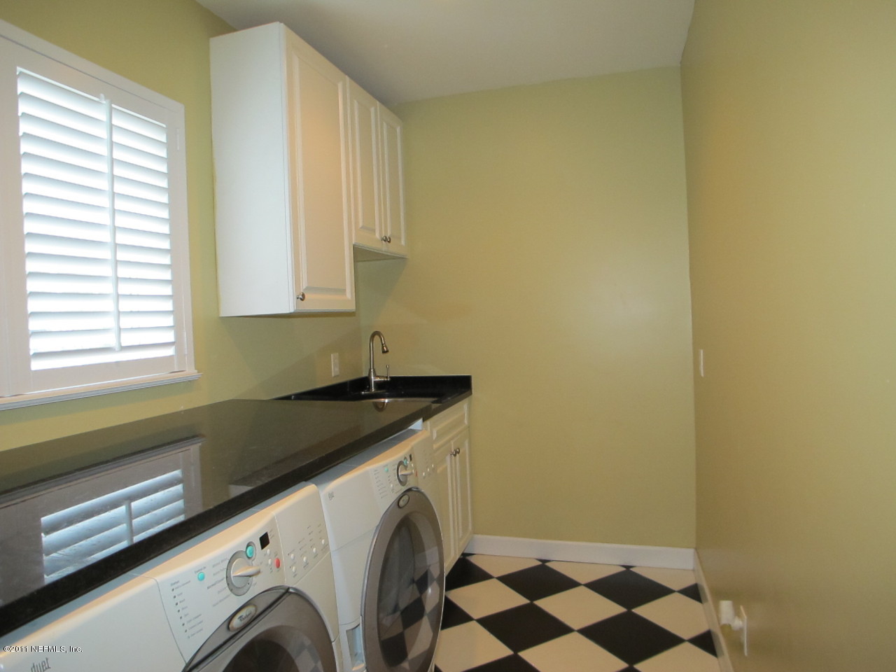 4335 Lucera Road Jacksonville, FL 32244 - Photo 22 of 27 Laundry