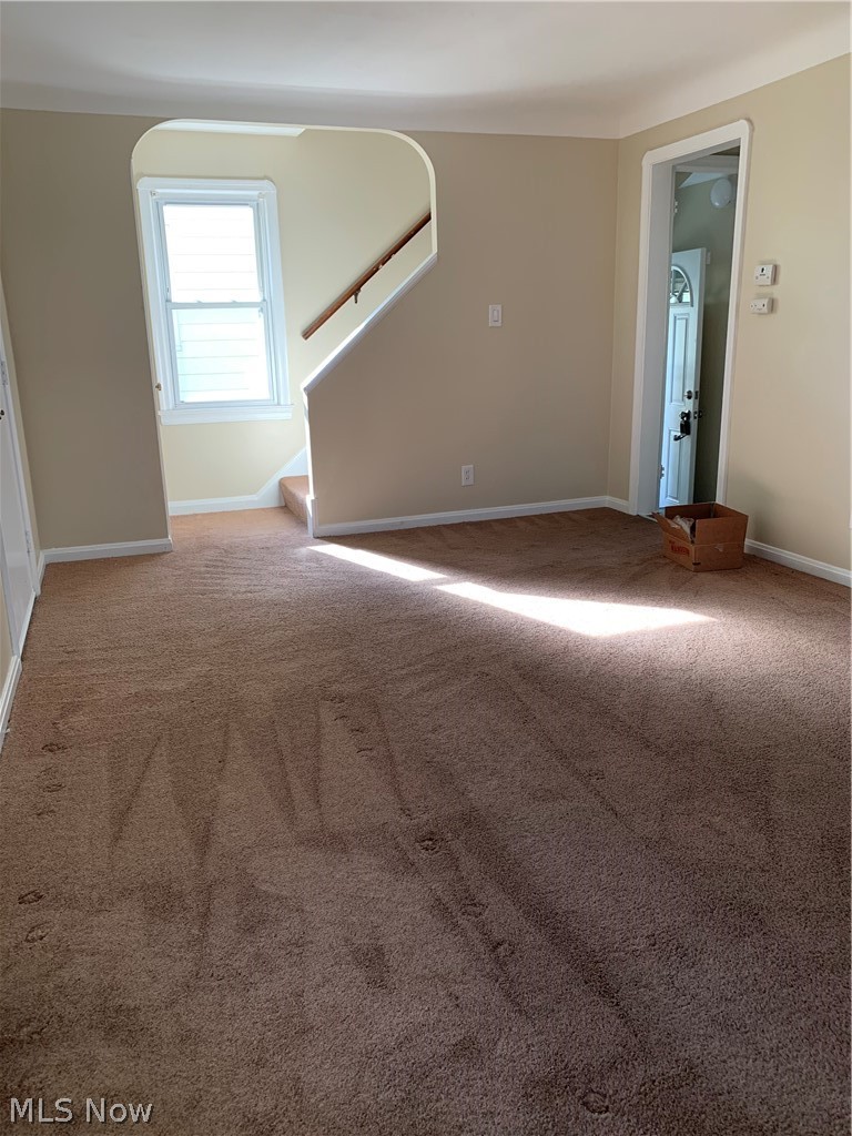 13129 Thraves Road Garfield Heights, OH 44125 - Photo 7 of 17