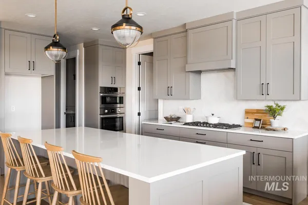 $874,900 | 2653 East Cavern Drive, Meridian, ID 83642