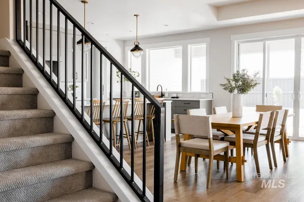 $874,900 | 2653 East Cavern Drive, Meridian, ID 83642