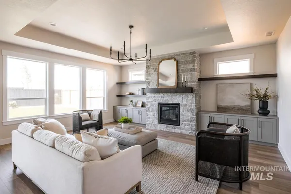 $874,900 | 2653 East Cavern Drive, Meridian, ID 83642