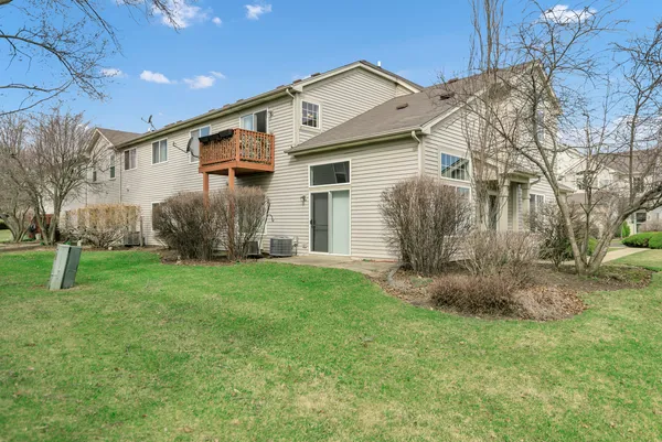 $315,000 | 3355 Blue Ridge Drive, Carpentersville, IL 60110
