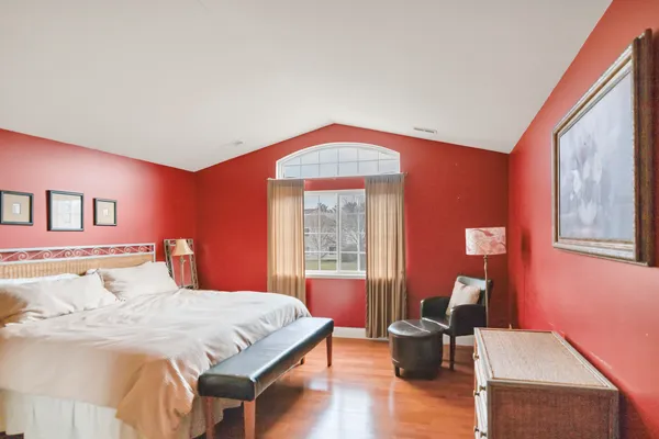 $315,000 | 3355 Blue Ridge Drive, Carpentersville, IL 60110
