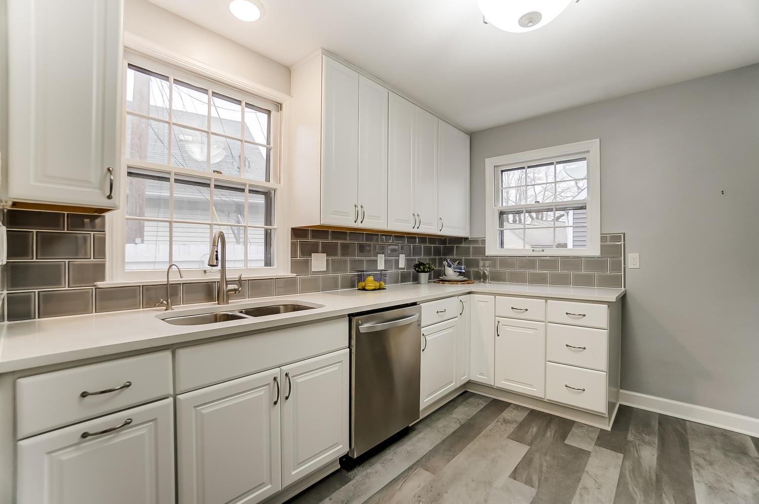 576 Walhalla Road Columbus, OH 43202 - Photo 13 of 38 Gallery Image 13