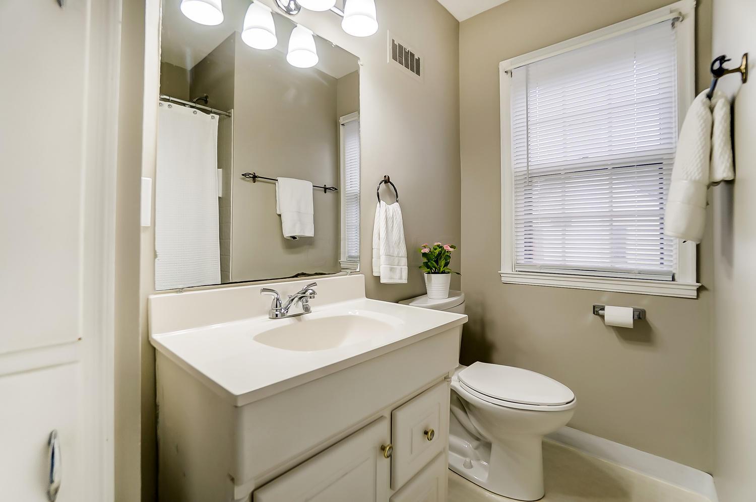 576 Walhalla Road Columbus, OH 43202 - Photo 18 of 38 Gallery Image 18
