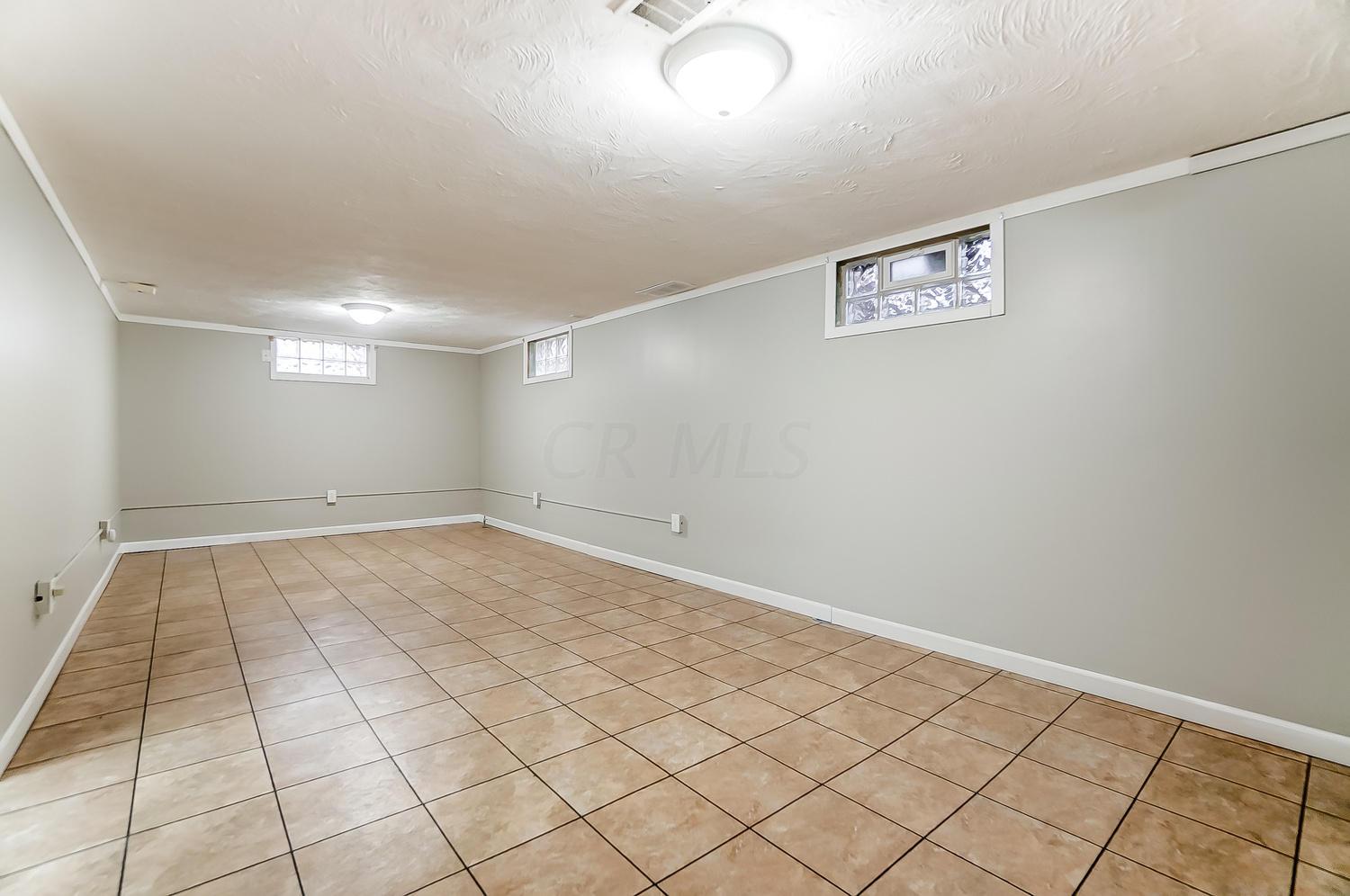576 Walhalla Road Columbus, OH 43202 - Photo 30 of 38 Gallery Image 30
