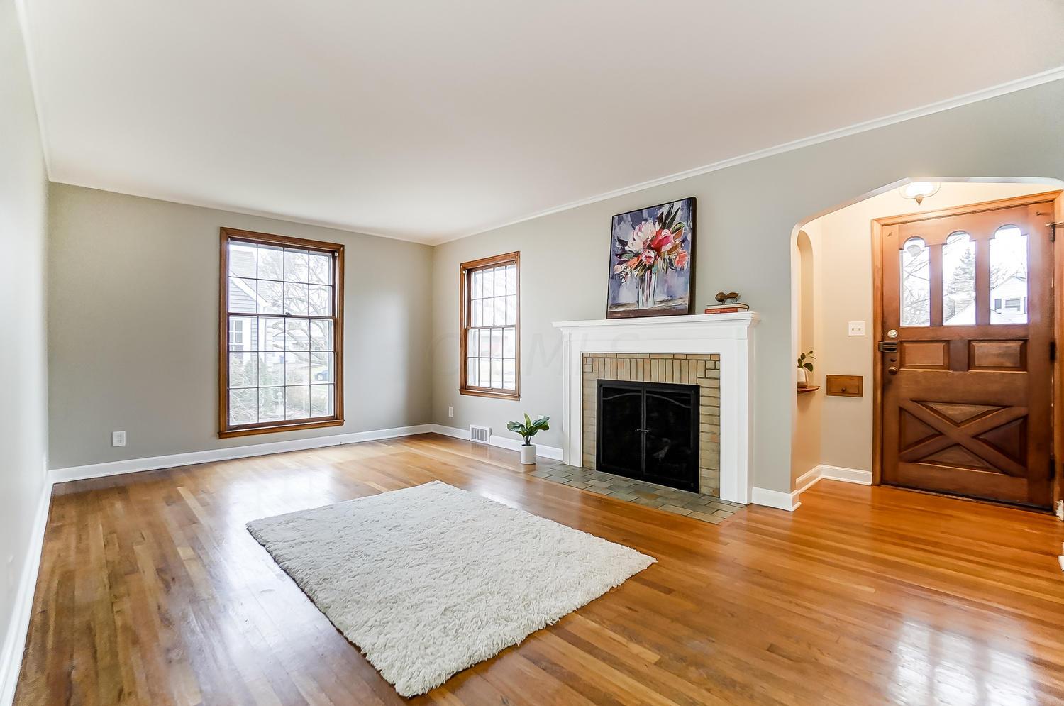 576 Walhalla Road Columbus, OH 43202 - Photo 5 of 38 Gallery Image 5
