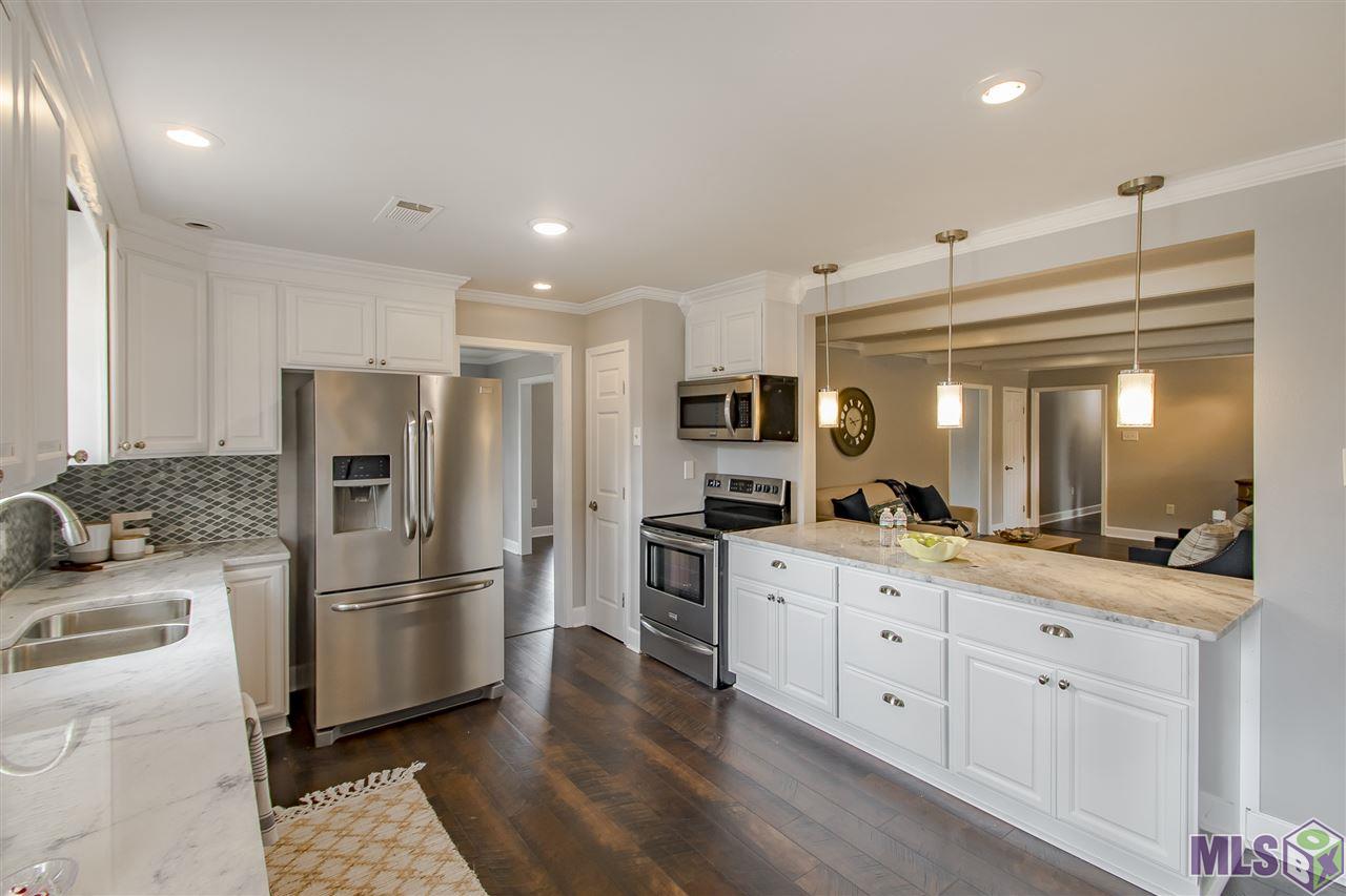1171 Sinclair Drive Baton Rouge, LA 70815 - Photo 1 of 37 Kitchen
