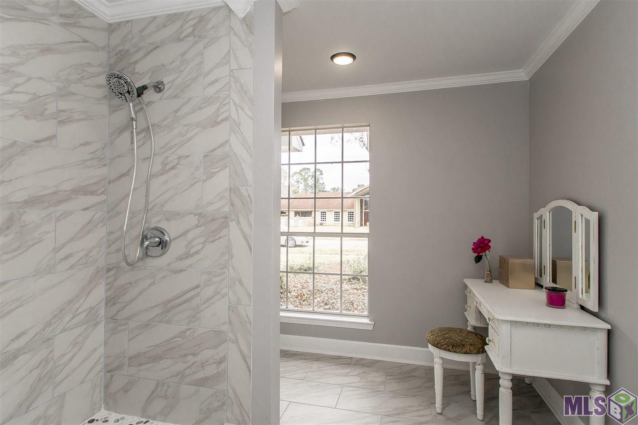 1171 Sinclair Drive Baton Rouge, LA 70815 - Photo 23 of 37 Gallery Image 23
