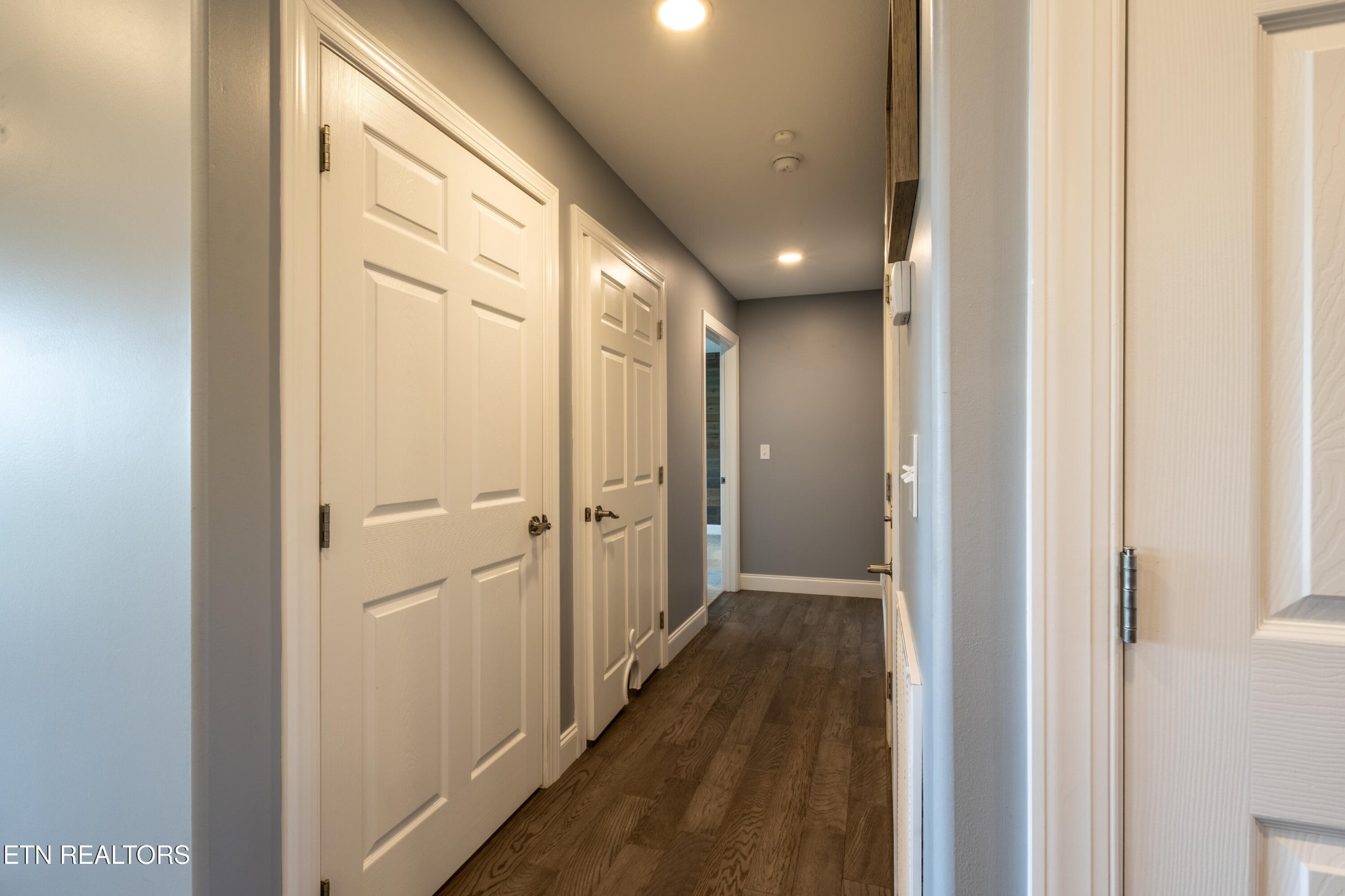143 Sunset Lane Bean Station, TN 37708 - Photo 8 of 26 a view of a hallway with wooden floor