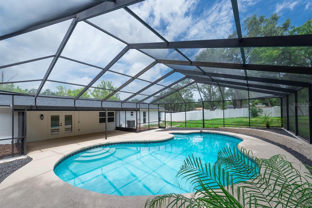 501 Hillpine Way Brandon, FL 33510 - Photo 6 of 44