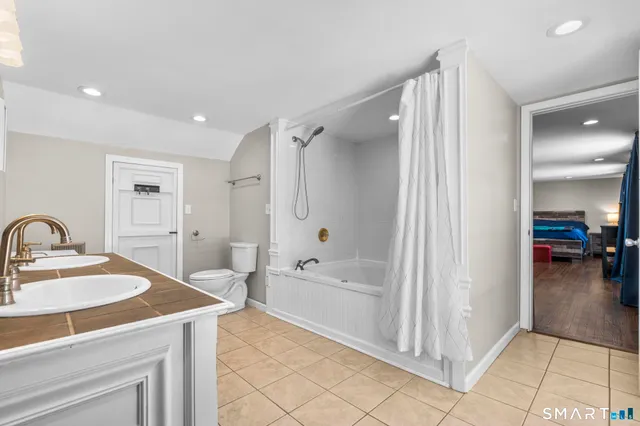 $439,899 | 150 Rimmon Road, North Haven, CT 06473