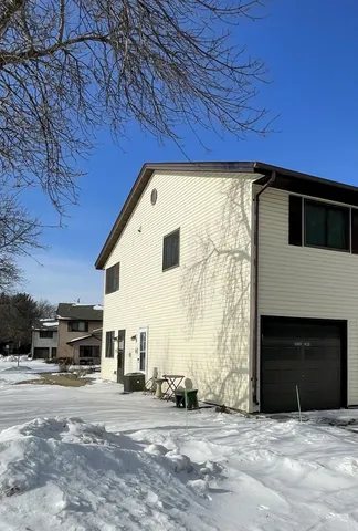 $149,900 | 6536 83rd Court North, Brooklyn Park, MN 55445