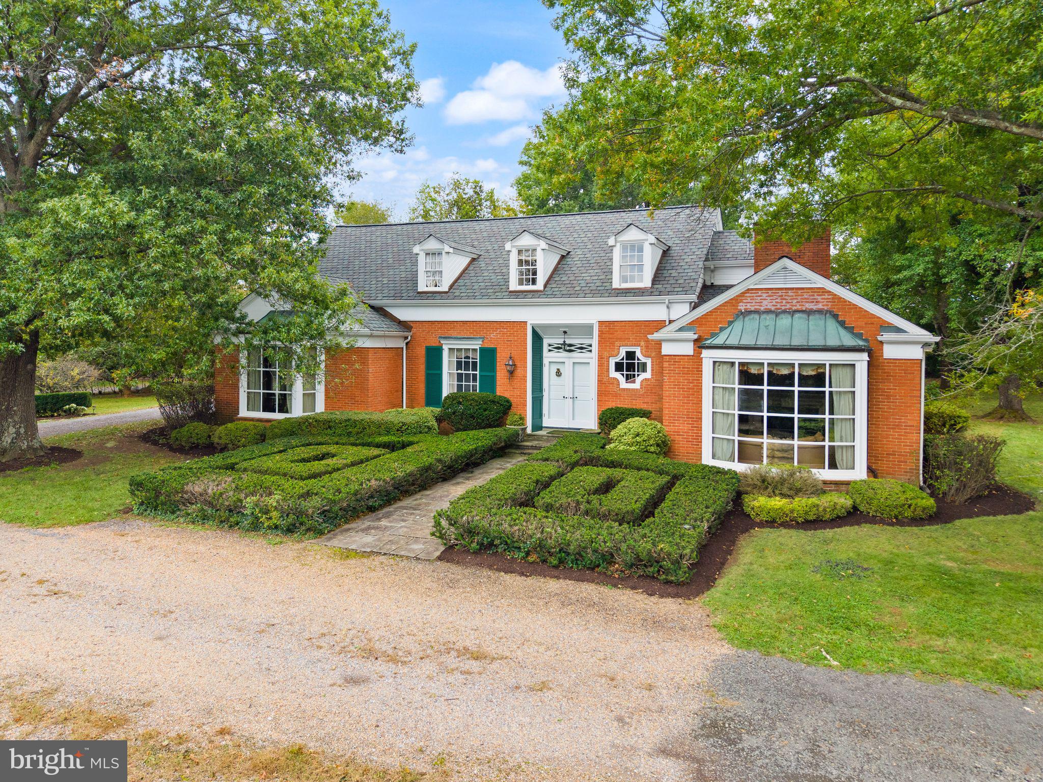 1325 Rokeby Road Upperville, VA 20184 - Photo 4 of 61 Gallery Image 4