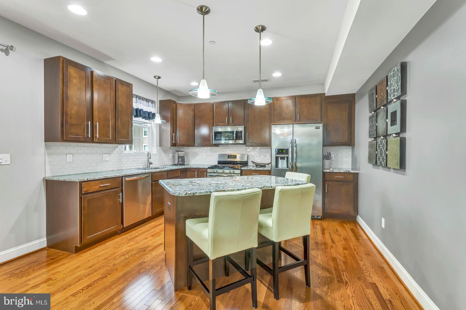 707 Trapper Way Deale, MD 20751 - Photo 6 of 46 Kitchen with Island