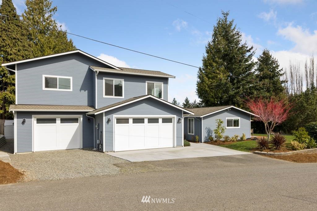 1412 North 26th Street Renton, WA 98056 - Photo 1 of 36 Gallery Image 1