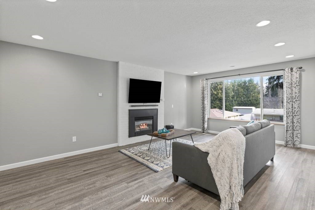 1412 North 26th Street Renton, WA 98056 - Photo 13 of 36 Gallery Image 13