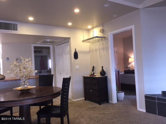 1200 East River Road, Unit J118 Tucson, AZ 85718 - Photo 14 of 21