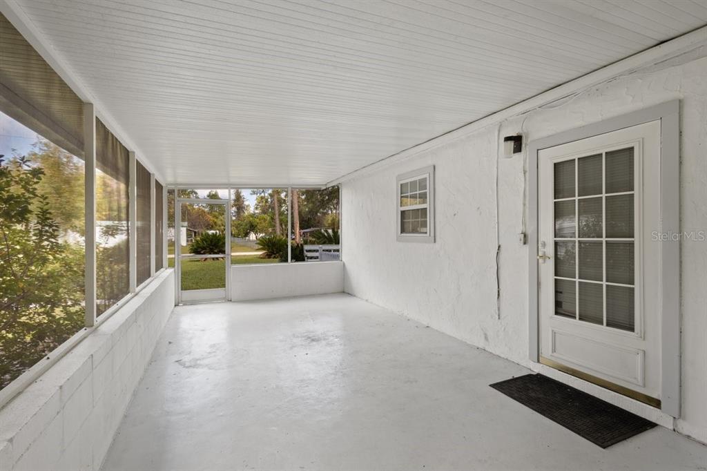 2670 Southeast 68th Street Inglis, FL 34449 - Photo 24 of 35