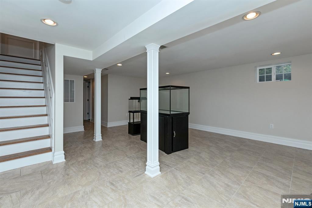 15 Woodland Road Cresskill, NJ 07626 - Photo 25 of 34